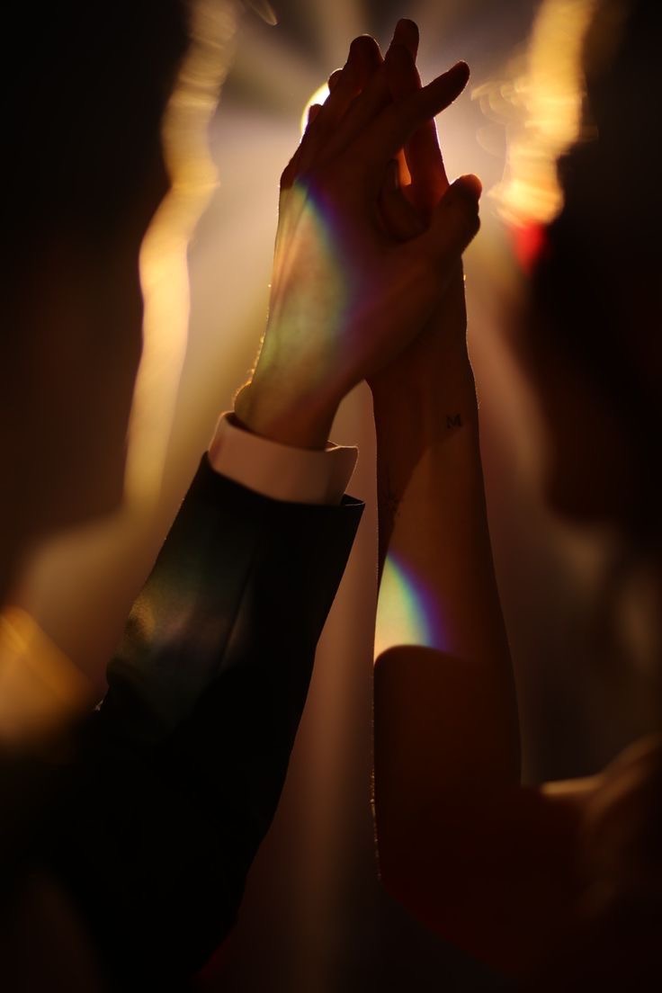 Ngọn Lửa Hoang Thiêu Đốt Mùa Xuân