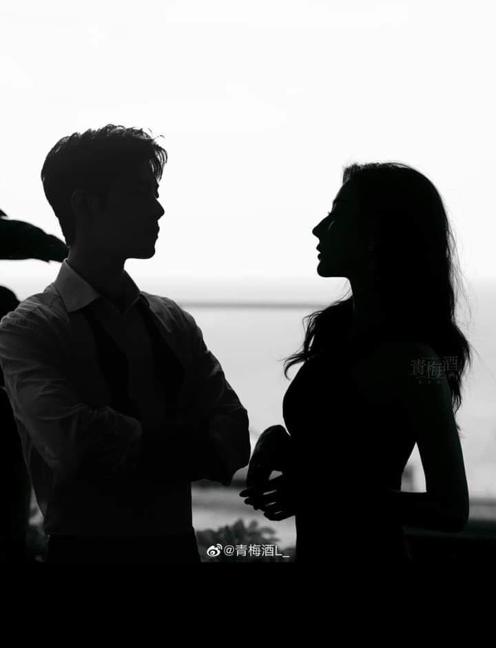 Ám Ảnh Kém Cỏi