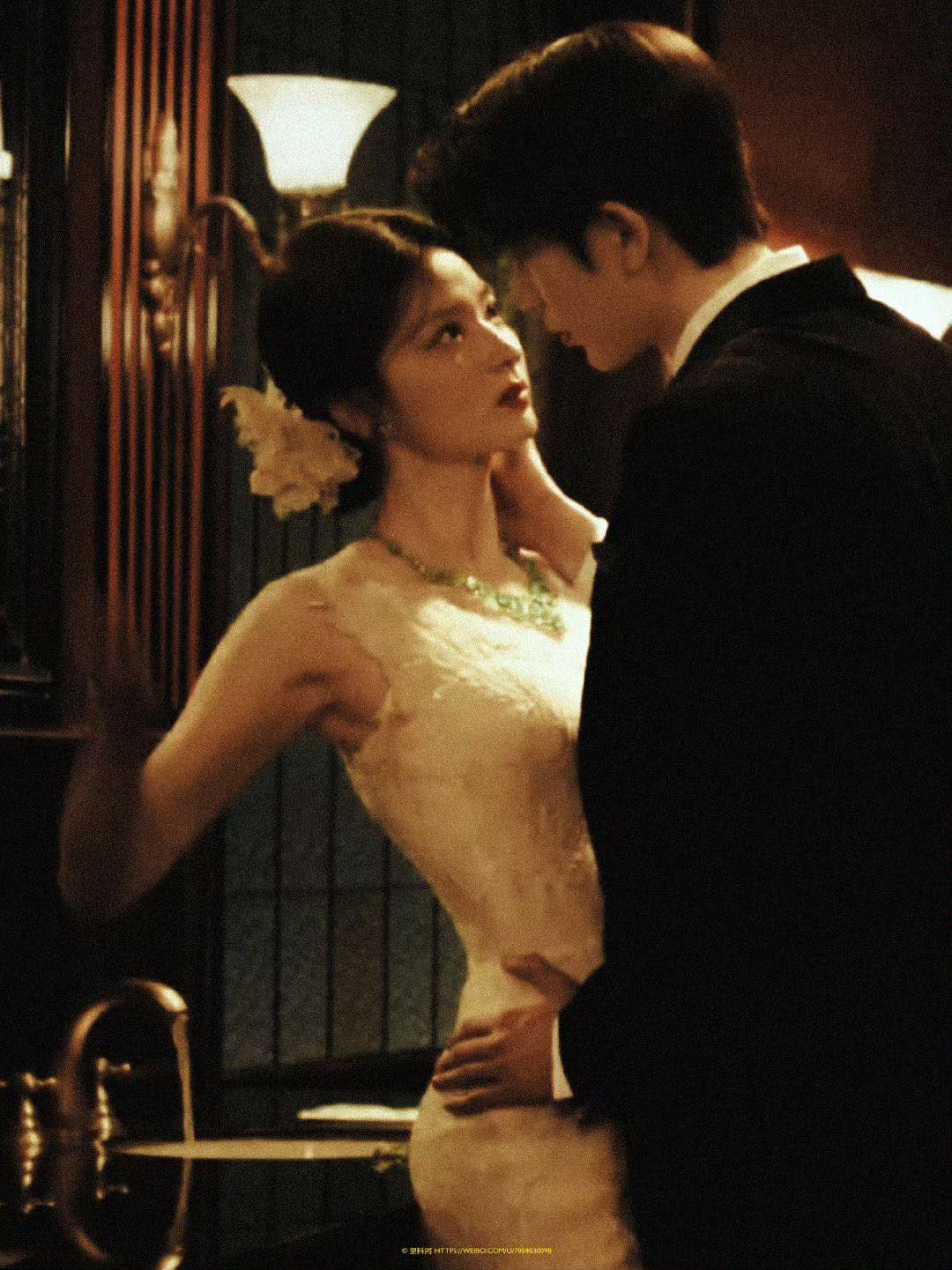 Chồng cũ hôm nay lại ghen nữa à?