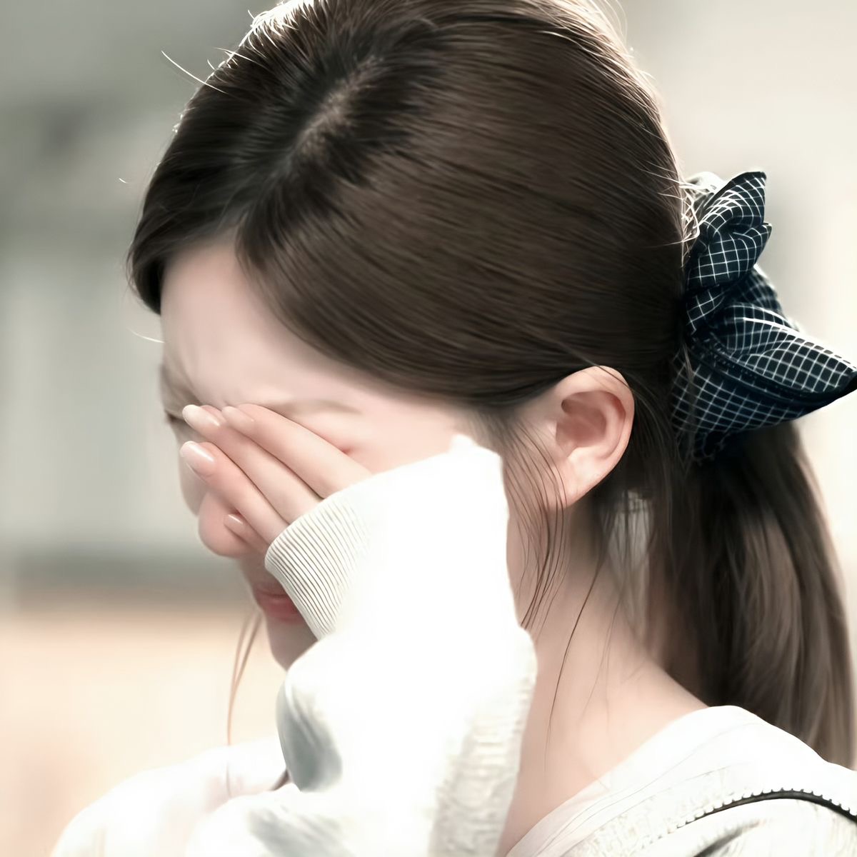 Bạn trai cũ không thể có con? Tôi dắt về