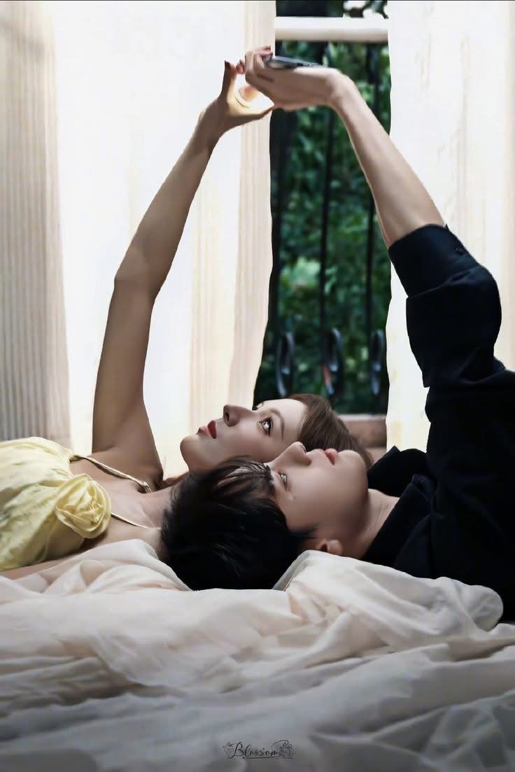 Sau khi cốt truyện bắt đầu