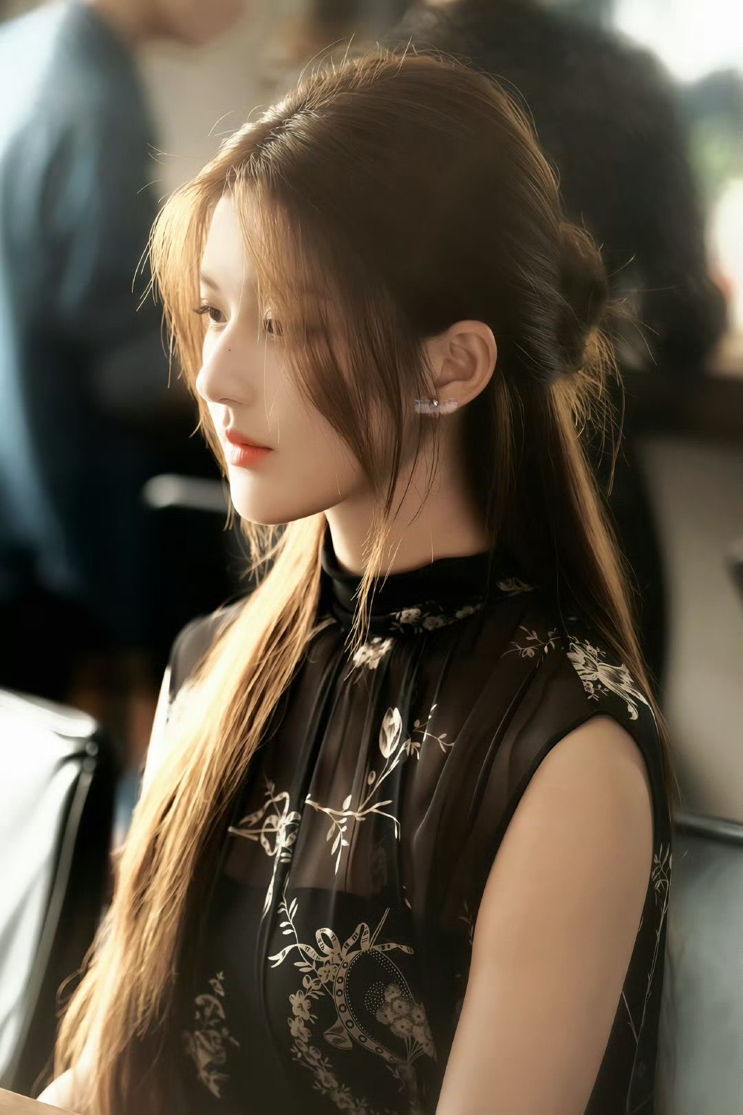 Chim hoàng yến thất sủng