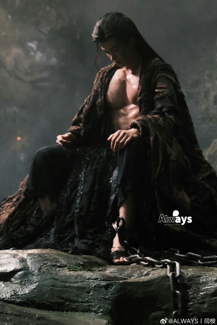 QUỶ MÍT ƯỚT NHẬN KỊCH BẢN VẠN NGƯỜI CHÊ