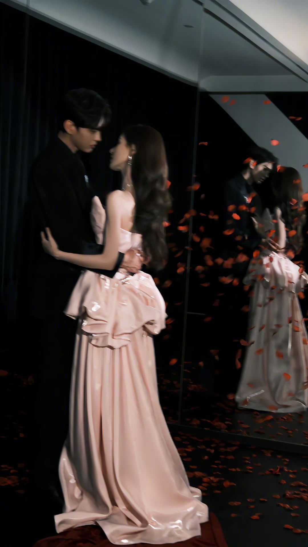 Khi Nhân Vật Phản Diện U Ám Gặp Cô Nàng Bệnh Công Chúa